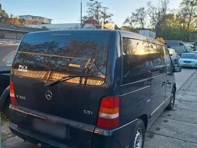 Brugt Mercedes V200 205 HK (150 kW) 2002 Blå MPV