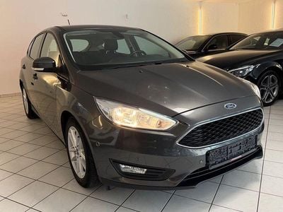 Używany Ford Focus Business Edition 125 KM (91 kW) 2018 Szary Sedan/Limuzyna