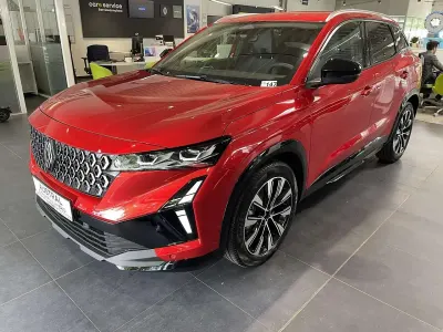 Neu Renault Austral Techno 200 PS (147 kW) 2026 Dezirrot metallic SUV