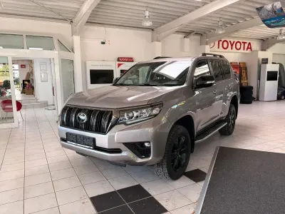 Gebraucht Toyota Land Cruiser TEC-Edition 204 PS (150 kW) 2020 Braun SUV