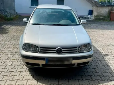 Gebraucht VW Golf IV 101 PS (74 kW) 1998 Silber Kleinwagen