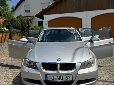 Gebraucht BMW 320 170 PS (125 kW) 2005 Silber Limousine
