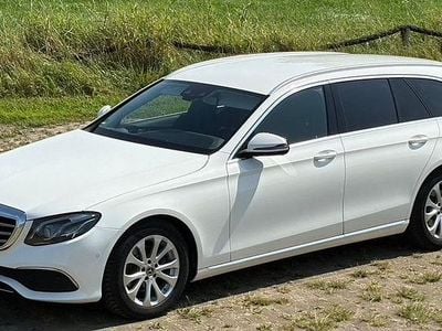 Mercedes E220