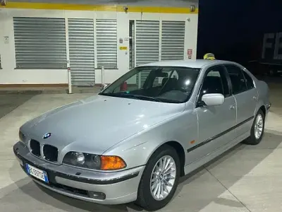 Gebraucht BMW 528 193 PS (141 kW) 2000 Silber Limousine