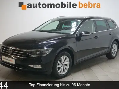 Gebraucht VW Passat Business 150 PS (110 kW) 2023 Deep black Kombi
