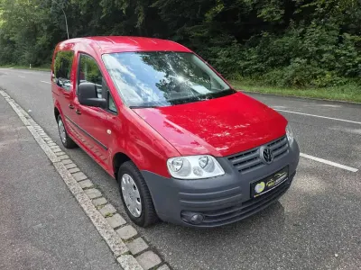 Gebraucht VW Caddy Life 102 PS (75 kW) 2009 Tornadorot Van / Kleinbus