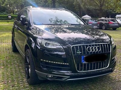 Second-hand Audi Q7 Sport 245 CP (180 kW) 2012 Negru SUV
