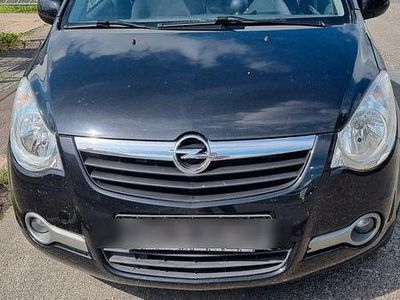 Opel Agila