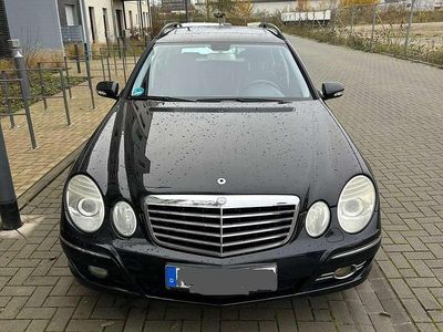 Schwarz Gebraucht 2008 Mercedes E220 Avantgarde Kombi | 5.490 € (Fairer Preis)