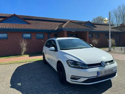 Gebraucht VW Golf VII 150 PS (110 kW) 2017 Weiß Kombi