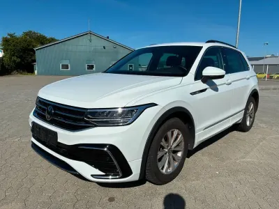 Gebraucht VW Tiguan R-line 150 PS (110 kW) 2023 Weiß SUV