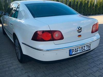 VW Phaeton
