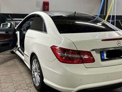 Mercedes E220