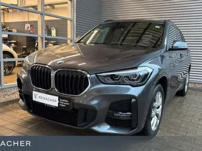 Gebraucht BMW X1 M Sport 178 PS (130 kW) 2022 Grau SUV