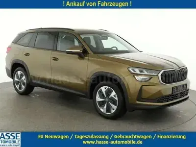 Neu Skoda Kodiaq SportLine 193 PS (141 kW) 2025 Gold bronze metallic SUV