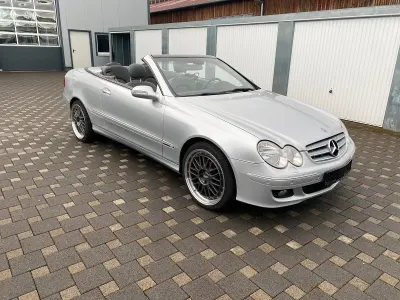Gebraucht Mercedes CLK280 231 PS (169 kW) 2005 Silber Cabrio