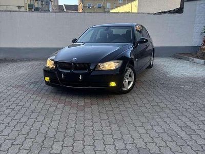 Gebraucht BMW 318 129 PS (94 kW) 2007 Limousine
