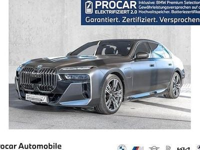 Gebraucht BMW 750e M Sport 489 PS (359 kW) 2024 Bmw individual froze Limousine