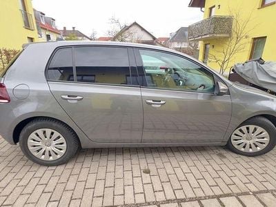 Gebraucht VW Golf VI Comfortline 122 PS (89 kW) 2009 Grau Kleinwagen