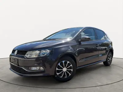 Gebraucht VW Polo LOUNGE 90 PS (66 kW) 2015 Grau Limousine