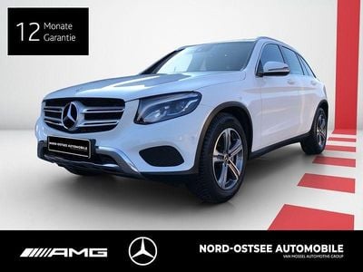 Gebraucht Mercedes GLC220 AMG 170 PS (125 kW) 2018 Unilack polarweiß SUV