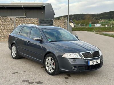 gebraucht Skoda Octavia 2.0 TDI DPF RS Aut/Navi/Xenon/Harman