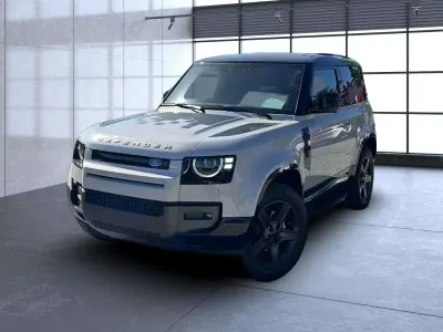 Gebraucht Land Rover Defender SE Dynamic 249 PS (183 kW) 2026 Borasco grey SUV