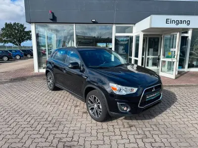 Gebraucht Mitsubishi ASX Diamant Edition 117 PS (86 kW) 2015 Schwarz SUV