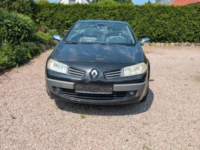 Gebraucht Renault Mégane Cabriolet Expression 111 PS (81 kW) 2006 Schwarz Cabrio