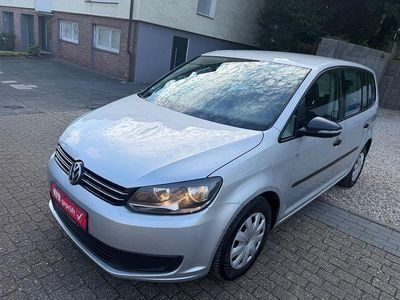 Gebraucht VW Touran Trendline 105 PS (77 kW) 2012 Silber Van / Kleinbus