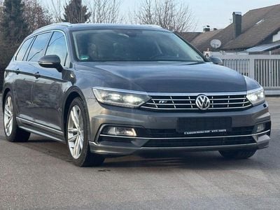 Grau Gebraucht 2017 VW Passat Highline Kombi | 13.900 € (Fairer Preis)