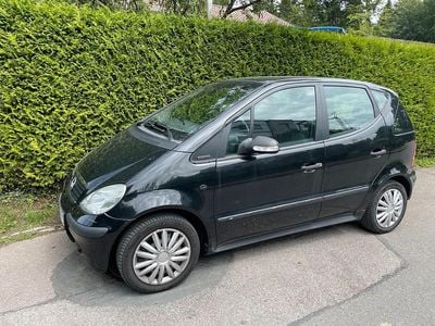 Second-hand Mercedes A160 102 CP (75 kW) 2003 Negru Hatchback