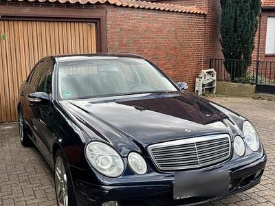 Mercedes E280