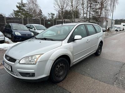 Gebraucht Ford Focus 109 PS (80 kW) 2007 Silber Kombi