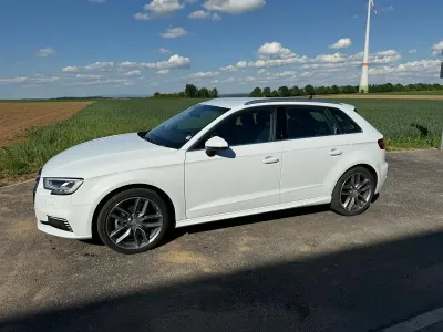 Gebraucht Audi e-tron Sportback Design 150 kW (204 PS) 2020 Weiß SUV