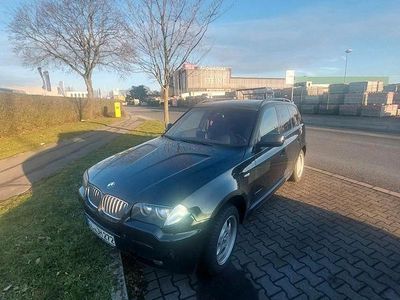 Schwarz Gebraucht 2010 BMW X3 SUV | 6.000 € (Fairer Preis)