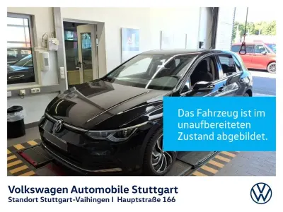 Gebraucht VW Golf VIII Style 204 PS (150 kW) 2022 Deep black perleffekt Limousine