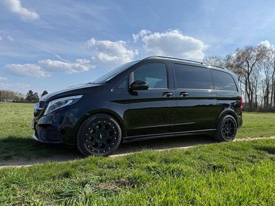 Gebraucht Mercedes V300 Avantgarde Edition 239 PS (175 kW) 2019 Schwarz Van / Kleinbus