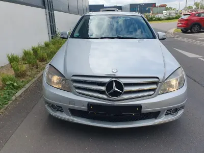 Gebraucht Mercedes C250 204 PS (150 kW) 2010 Silber Limousine
