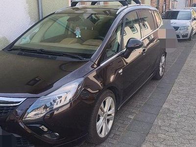 Gebraucht Opel Zafira Tourer Edition 131 PS (96 kW) 2014 Braun Van / Kleinbus