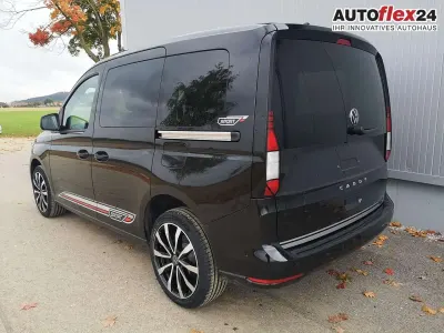 Neu VW Caddy Edition 116 PS (85 kW) 2026 Deep black perleffekt Van / Kleinbus