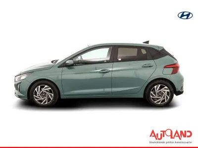 Nuova Hyundai i20 79 CV (58 kW) 2025 Verde Utilitaria
