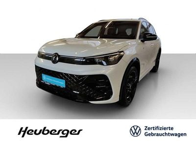 Oryxweiß perlmutteffekt Gebraucht 2024 VW Tiguan R-line SUV | 48.460 € (Fairer Preis)