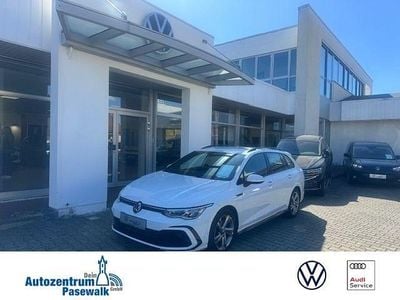 Gebraucht VW Golf VIII R-line 190 PS (139 kW) 2024 Pure white (metallic) Kombi