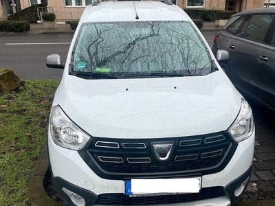 Gebraucht Dacia Dokker Celebration 116 PS (85 kW) 2018 Weiß Van / Kleinbus