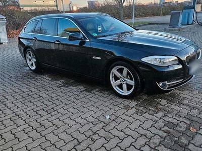 Usata BMW 530 258 CV (189 kW) 2011 Nero Station wagon