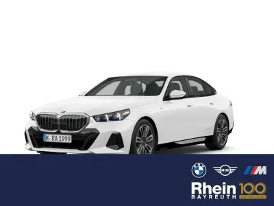 Neu BMW 540 M Sport 303 PS (222 kW) 2025 Alpinweiss uni Limousine