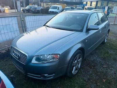 Grau Gebraucht 2005 Audi A4 Kombi | 1.850 € (Guter Preis)