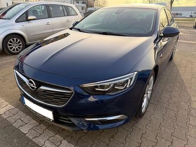 Second-hand Opel Insignia Ultimate 165 CP (121 kW) 2020 Albastru Hatchback