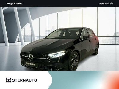 Metalliclack kosmosschwarz Gebraucht 2024 Mercedes A180 Progressive Limousine | 26.980 € (Guter Preis)